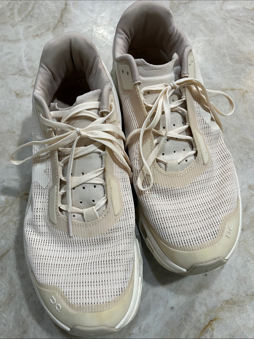 On cloud, athletic shoes